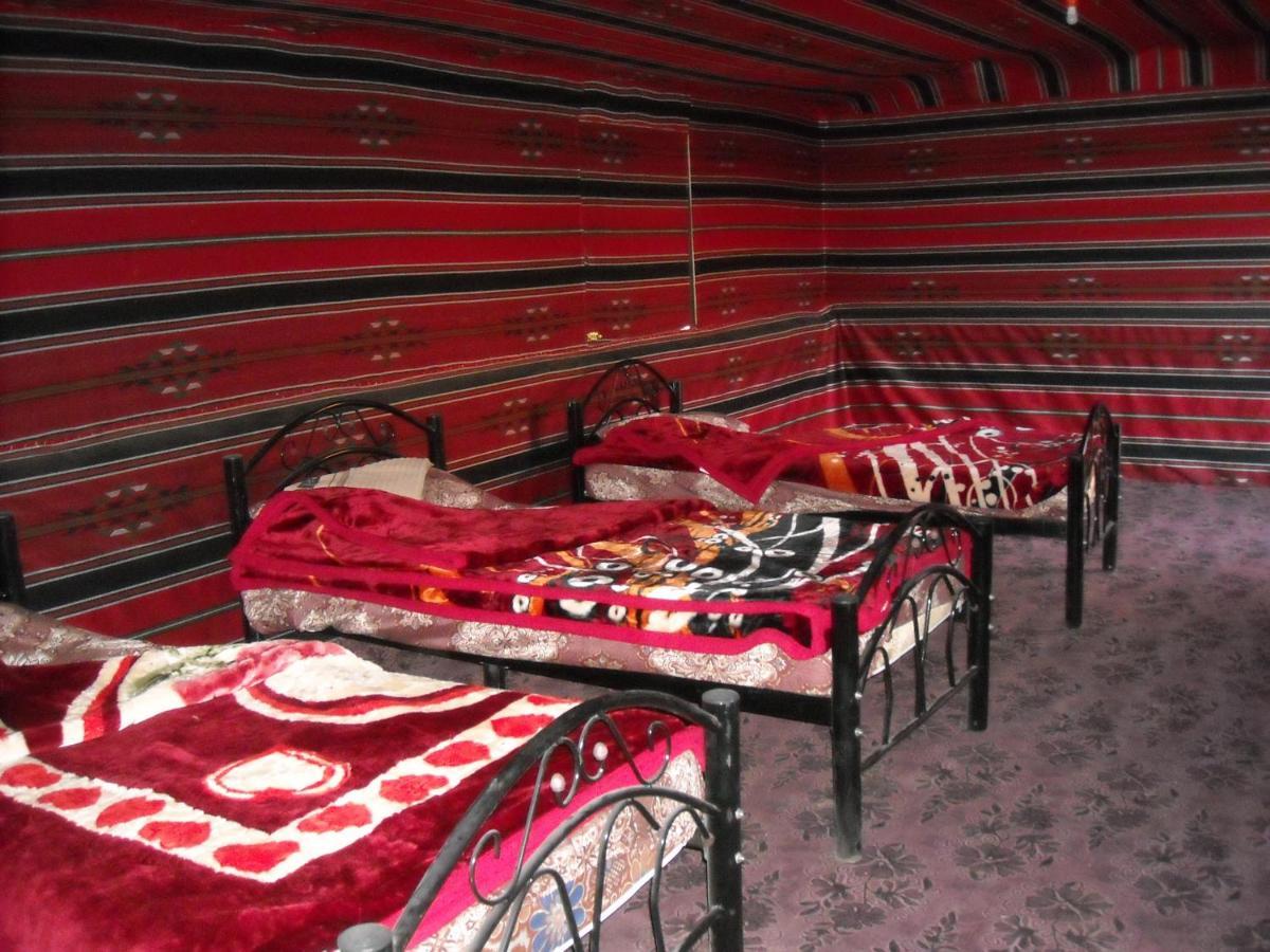 Bedouin House Camp Hotel Wadi Rum Exterior foto