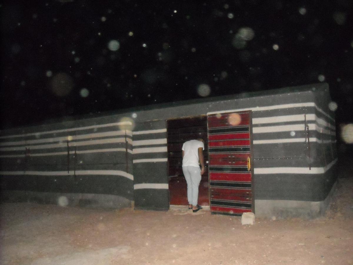 Bedouin House Camp Hotel Wadi Rum Exterior foto