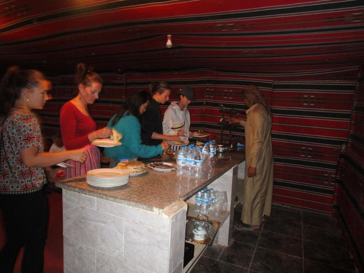 Bedouin House Camp Hotel Wadi Rum Exterior foto